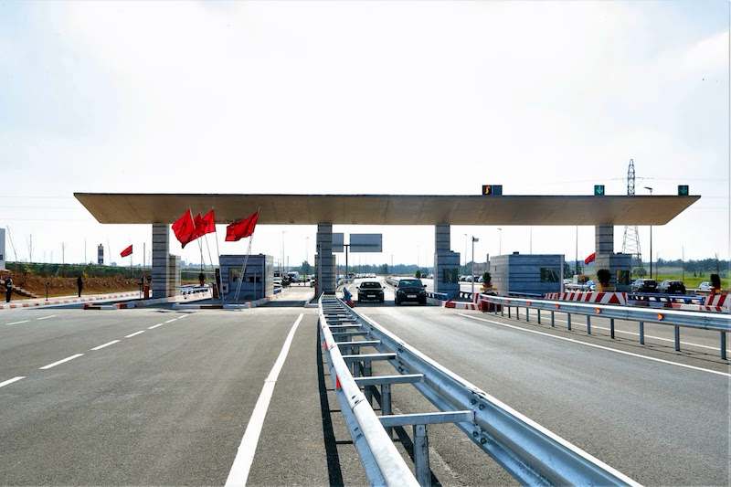 الطرق السيارة بالمغرب تعلن توجيه مداخيلها من قوافل المساعدات إلى الصندوق الخاص بضحايا الزلزال