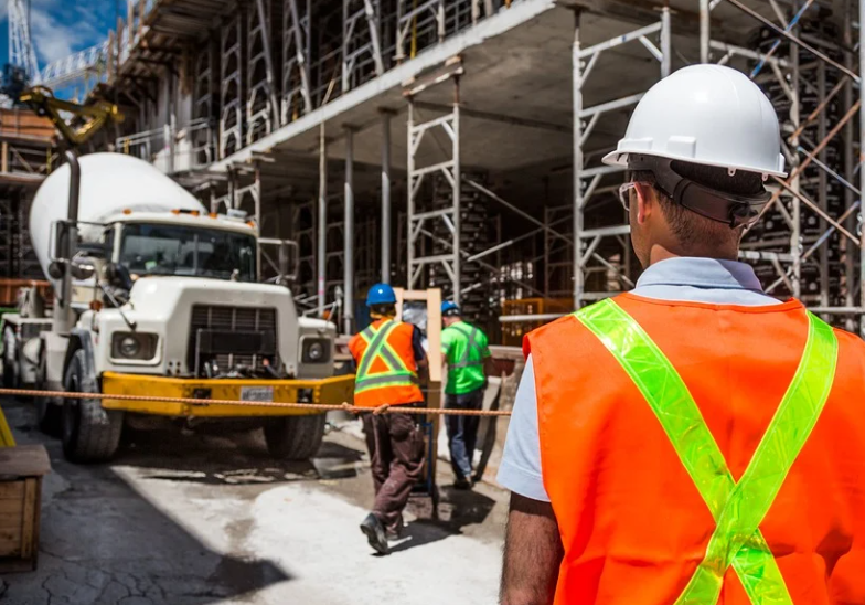  من ضمنهم مئات المهندسين.. إسرائيل تعتزم جلب أكثر 15 ألف عامل من المغرب 