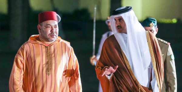  الملك محمد السادس يبعث برقية إلى أمير قطر 