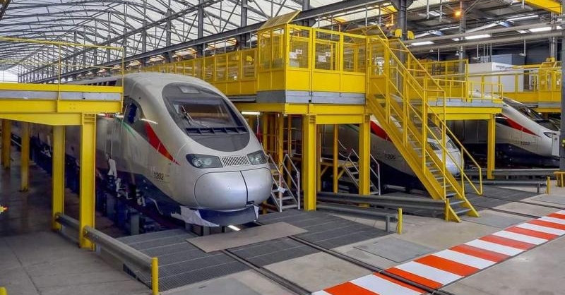 لتمديد شبكة التيجيفي والترامواي والتصدير لغرب إفريقيا.. المغرب يستعد لإطلاق منظومةٍ لصناعة القطارات في غضون 3 سنوات