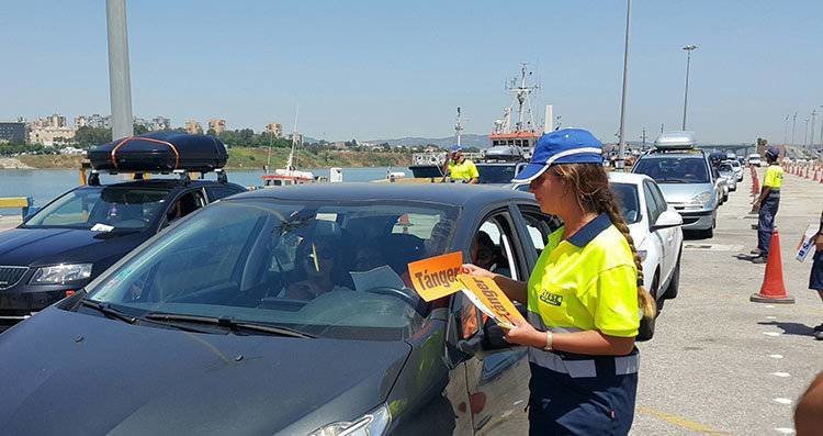  استعانت بالصليب الأحمر والأمن الخاص.. إسبانيا متخوفة من تزايد أعداد أفراد الجالية المغربية في سبتة في أسبوع عيد الأضحى 