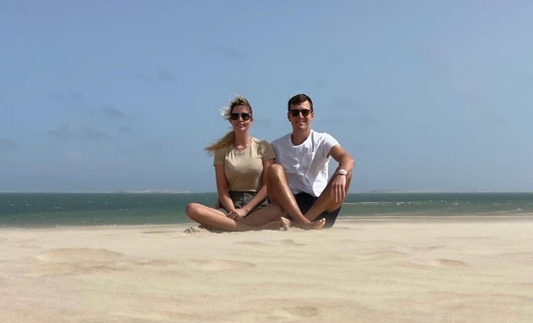 دايلي ميل: إيفانكا ترامب وجاريد كوشنير فضّلا قضاء العطلة في الصحراء المغربية بدل رمال ميامي