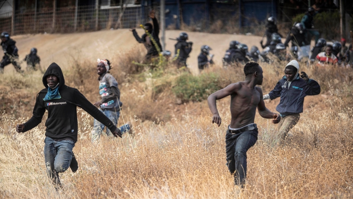 السودانيون يعتقدون أن مليلية جزيرة وأن المهاجرين ماتوا بالرصاص.. خارجية الخرطوم تجتمع بالسفير المغربي لتوضيح الأمر