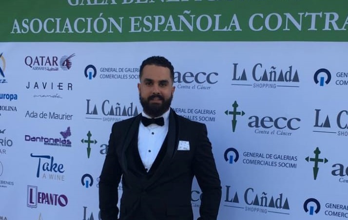 بوكرين يستعد لعرض إحدى لوحاته في مزاد علني بإسبانيا لأهداف خيرية