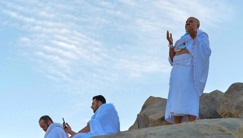 حجاج مغاربة يعبرون عن ارتياحهم لظروف الحج خلال هذه السنة