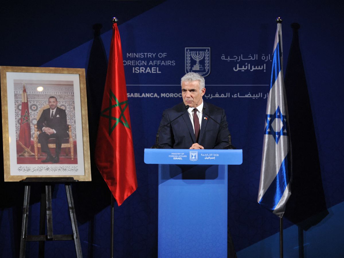  الصحافي الذي بنى أقوى علاقة دبلوماسية مع المغرب.. يائير لابيد يصبح رئيسا للوزراء في إسرائيل بعد استقالة نفتالي بينيت 