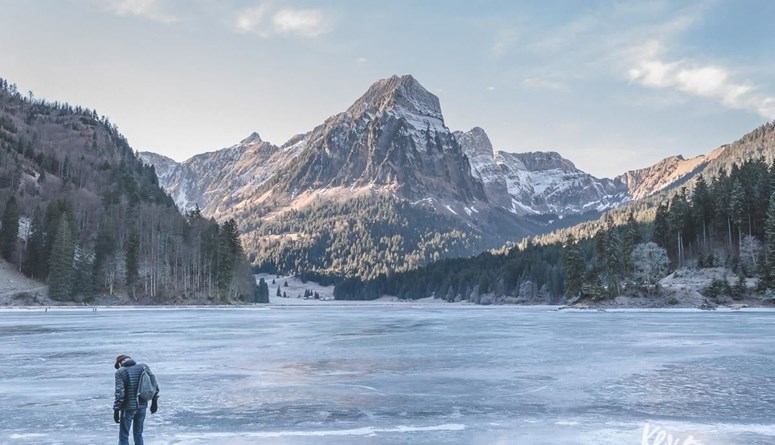دراسة.. تقلص الأنهار الجليدية في سويسرا إلى النصف منذ 1931