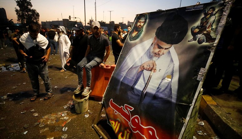 فوضى في العراق.. 20 قتيلا ومئات الجرحى في انفلات أمني بين فصائل متناحرة حول السلطة