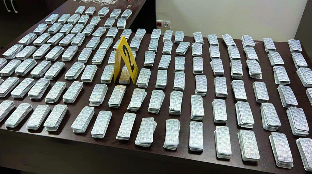  إحباط تهريب 17.970 قرص مخدر من نوع "ريفوتريل" إلى المغرب عبر ميناء طنجة 