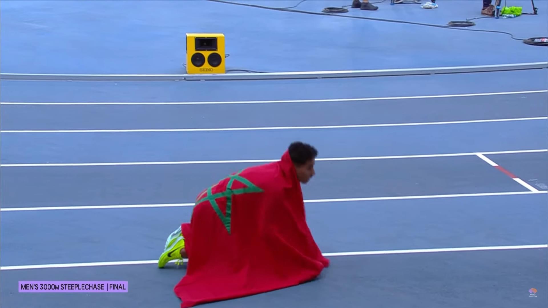 بطولة العالم للشباب "كالي 2022".. العداء المغربي بن يزيد يتوج ببرونزية 3000 متر موانع