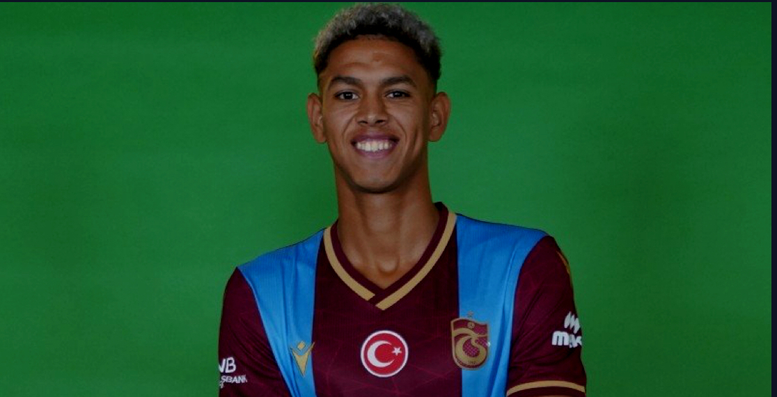 صفقة انتقال الحتيمي إلى ترابزون سبور.. مليون أورو على ثلاث مواسم وامتيازات للفتح الرباطي