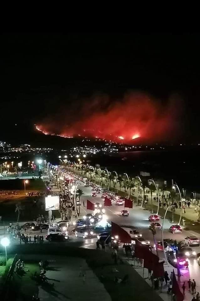  حريق بفعل فاعل ينهي حياة 3 من عناصر الوقاية المدنية بـ"كابو نيغرو" ويلتهم 90 هكتارا من الغابات 