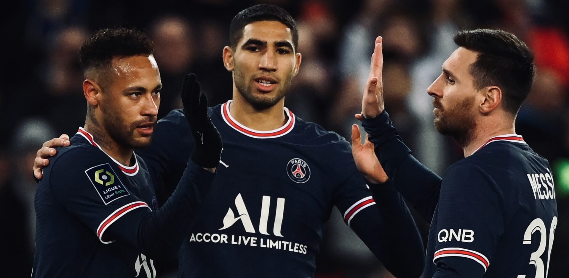 أشرف حكيمي.. نجم مغربي يَصنع إسمه وسط نجوم كرة القدم العالمية