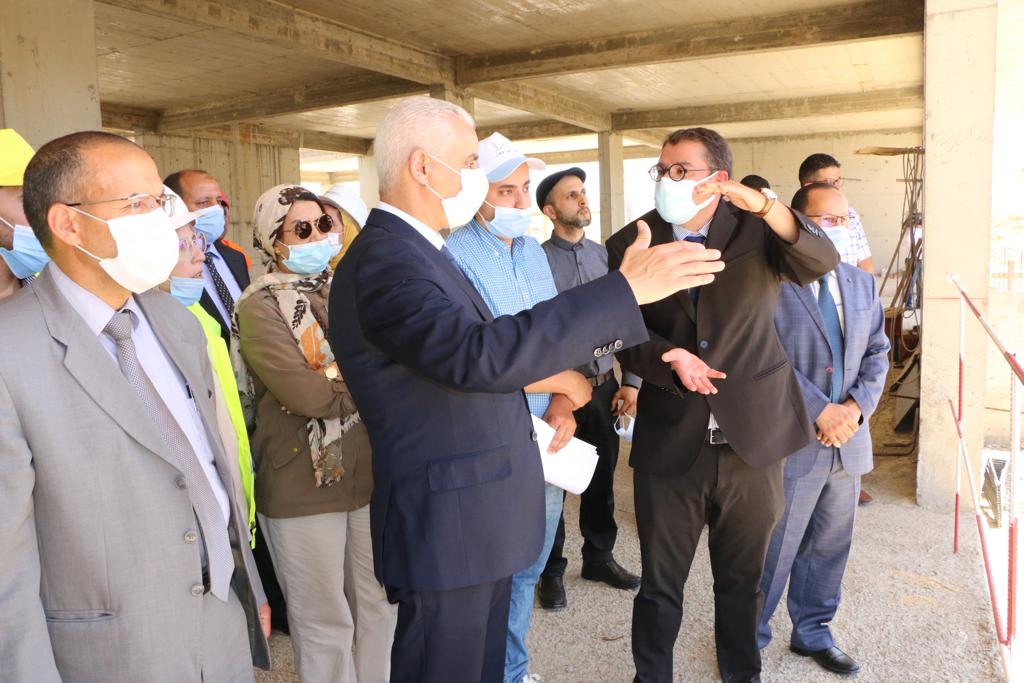  بعد تأكيد الملك على تعميم الحماية الاجتماعية.. وزير الصحة يطلق موجة تغييرات وإعفاءات في المديريات الجهوية 