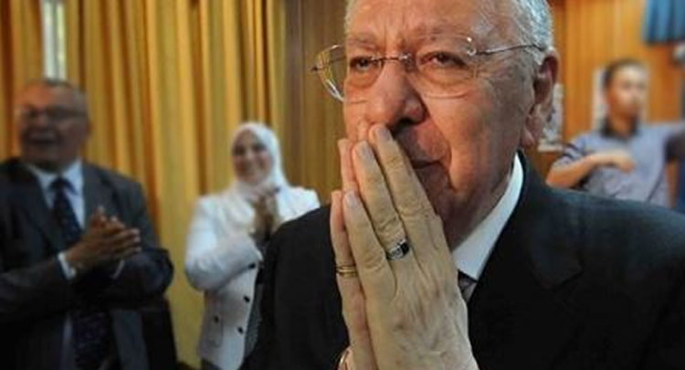 صاحب فكرة ترشيح بوتفليقة لولاية خامسة.. سجن وزير جزائري بعد اختلاسه أموالا سعودية وكويتية موجهة لضحايا العشرية السوداء