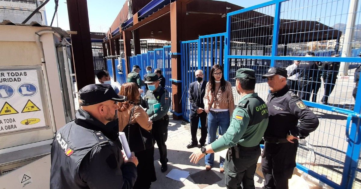  صحيفة إسبانية: مدريد والرباط يجريان مباحثات بشأن إحداث جمارك تجارية بباب سبتة 