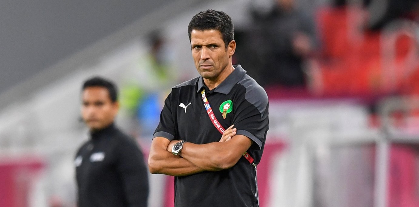 بعد الهزائم المتتالية وبحصص ثقيلة.. أقيلوا عموتة من تدريب المنتخب الأولمبي قبل فوات الأوان!