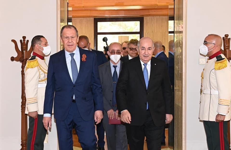  هل حذرت موسكو الجزائر من اتفاقياتها للغاز مع أوروبا؟ السفير الروسي يُعلن زيارة تبون إلى روسيا لمناقشة ملف الطاقة 