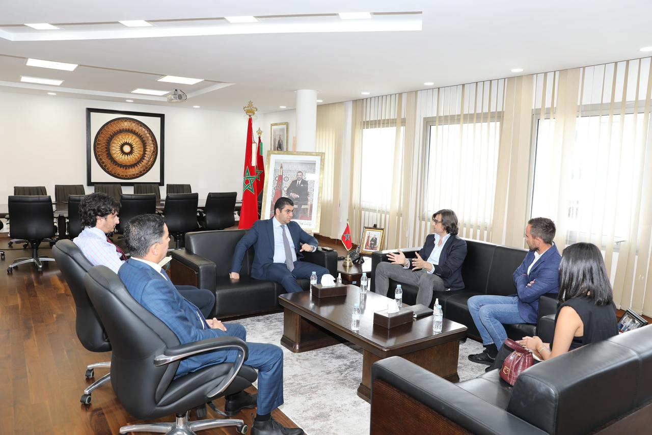  بنسعيد يَلتقي المدير التنفيذي لشركة UNIVERSAL MUSIC بالشرق الأوسط وشمال إفريقيا 