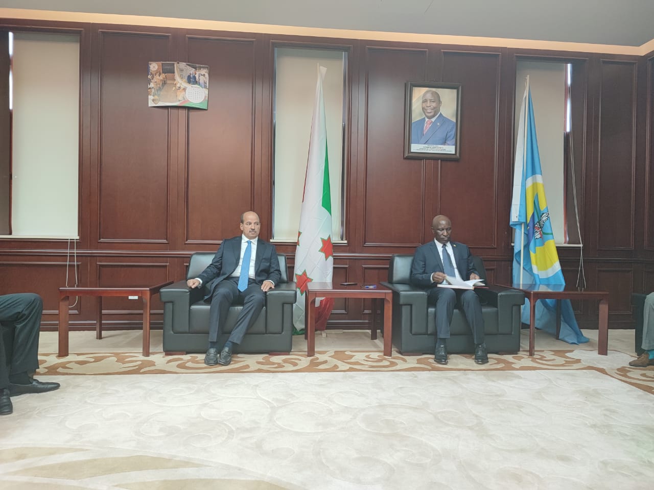  رئيس مجلس المستشارين المغربي يلتقي الوزير الأول البوروندي لتعزيز التعاون السياسي والاقتصادي بين البلدين 