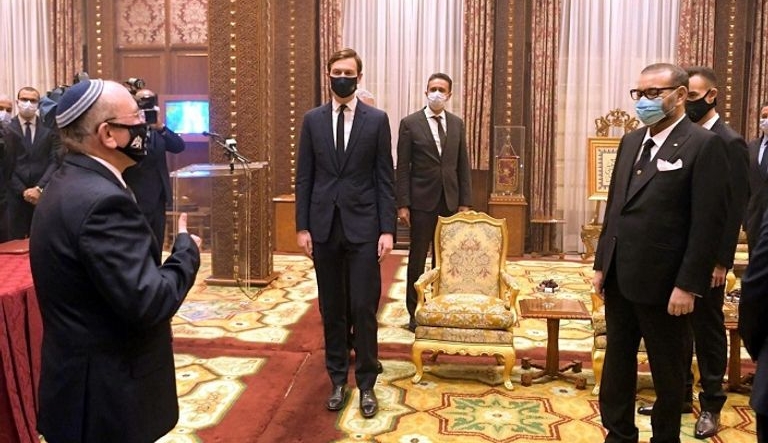  جاريد كوشنر في مذكراته: بعد توقيع اتفاق عودة العلاقات بين المغرب وإسرائيل قدّمت للملك محمد السادس هدية أبهجته 