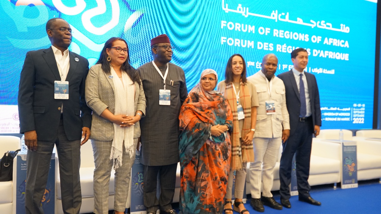  اختتام الدورة الأولى لمنتدى جهات إفريقيا بانتخاب النيجيري فايمي رئيسا للمنظمة وتلاوة "إعلان السعيدية" 