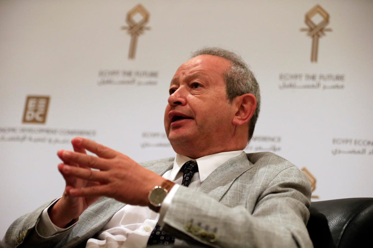 أغنى رجل في مصر يُبدي رغبته في ضخ 100 مليون دولار كاستثمارات بالمغرب في الطاقة والتكنلوجيا والصناعة الغذائية