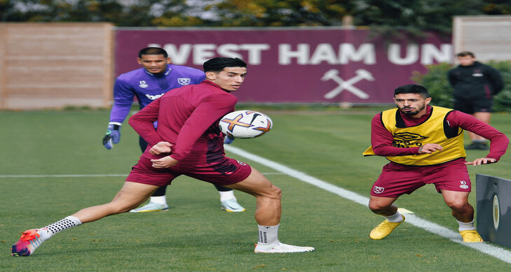 الركراكي يتلقى تطمينات من لندن حول عودة أكرد للميادين في الأسبوعين القادمين