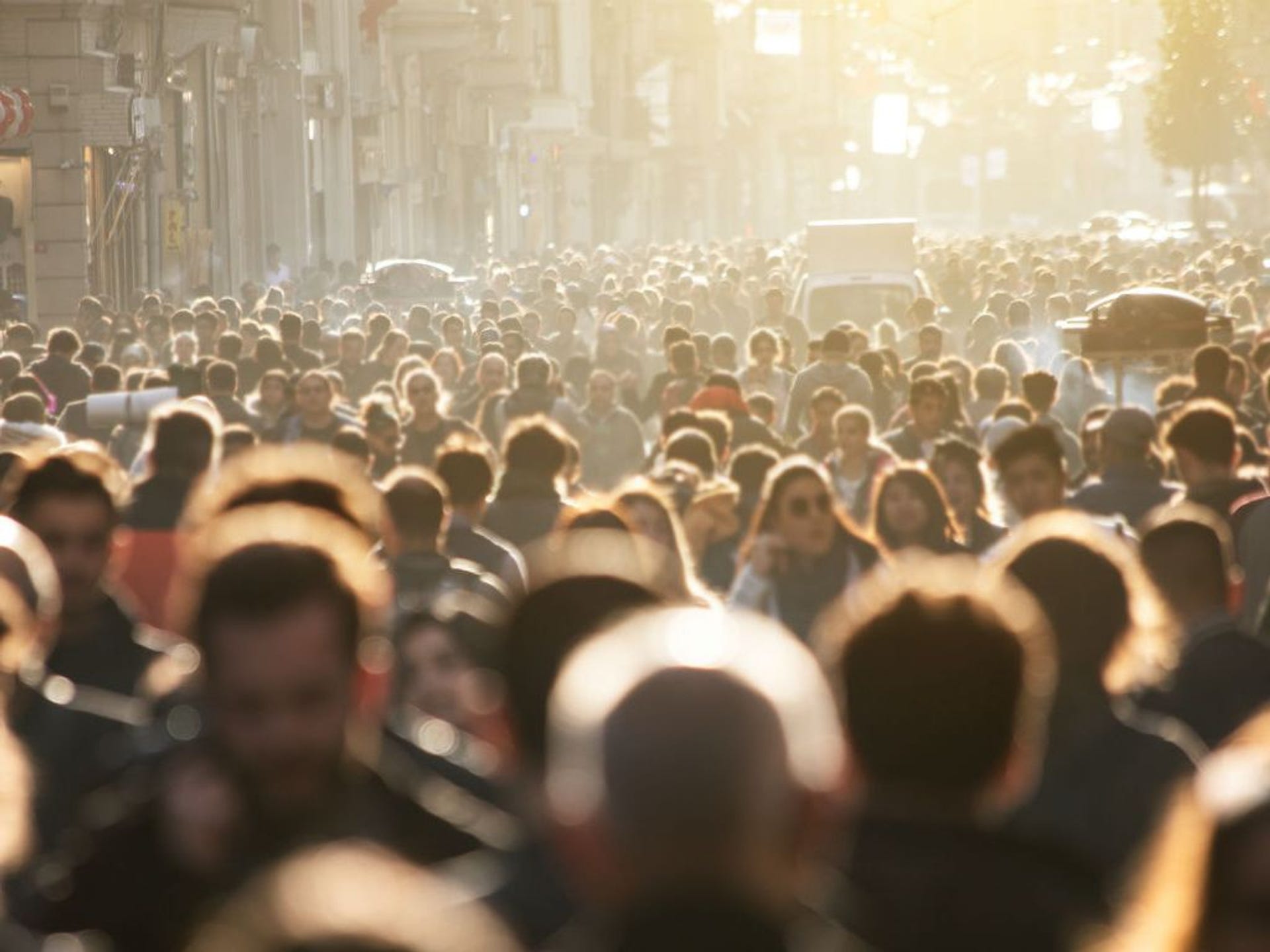 استطلاع: 75 بالمائة من المغاربة صرحوا أن وباء "كوفيد-19" قلب عاداتهم رأسا على عقب