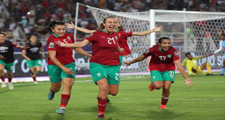  المنتخب النسوي يصل إلى قادش عبر الباخرة تأهبا لمواجهة بولندا الخميس 