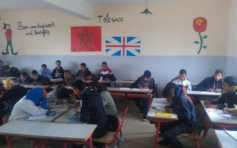  الإنجليزية من السنة الأولى إعدادي و12 ألف طالب جامعي سيدرُسونها هذا العام.. المغرب يخرج تدريجيا من عباءة الفرنسية 