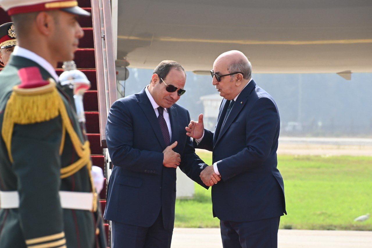  خمس دول عربية بتمثيلية "منخفضة".. هذه قائمة الحاضرين في القمة العربية بالجزائر 