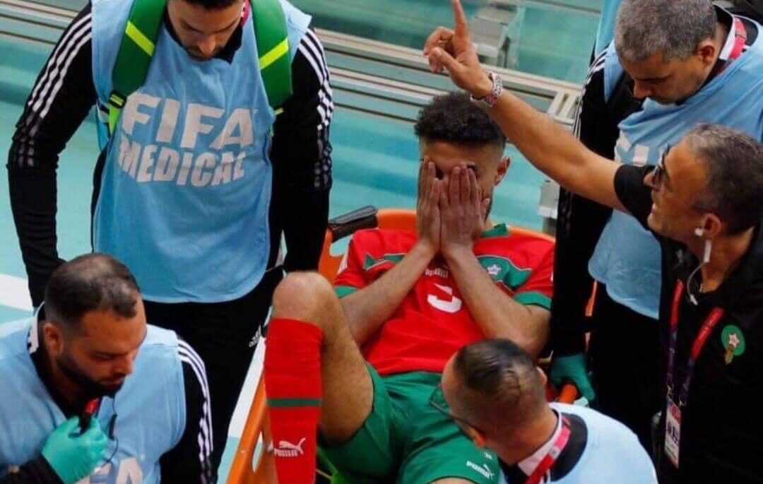 إصابة مزراوي قد تبعده عن مواجهة بلجيكا والطاقم الطبي يطمئن على حالة حكيمي