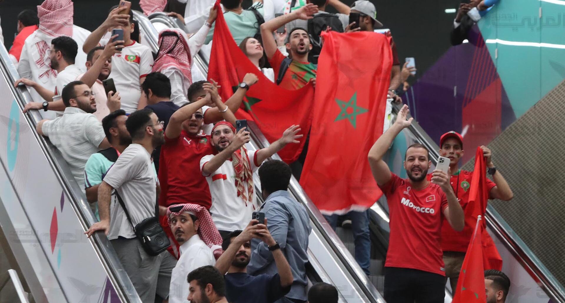  جامعة الكرة وسفارة المغرب تحضران لعملية توزيع تذاكر مباراة فرنسا والمغرب بتنسيق مع السلطات القطرية‎‎ 