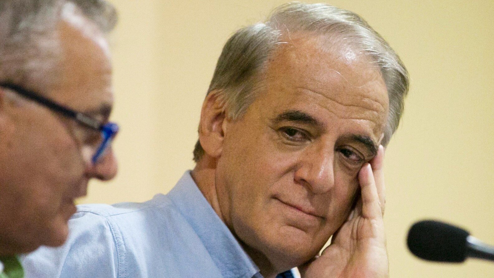 حزب سانشيز يرفض دعم سيمبريرو في مواجهته مع المغرب أمام القضاء الإسباني بعد عجزه عن تقديم دليل على تعرضه للتجسس