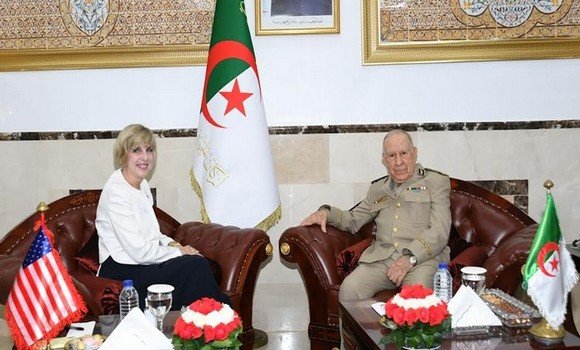 الجزائر تُلغي مناوراتها مع روسيا على الحدود المغربية بعد التحذيرات الأمريكية.. وتبون يقترب من إلغاء زيارته إلى موسكو