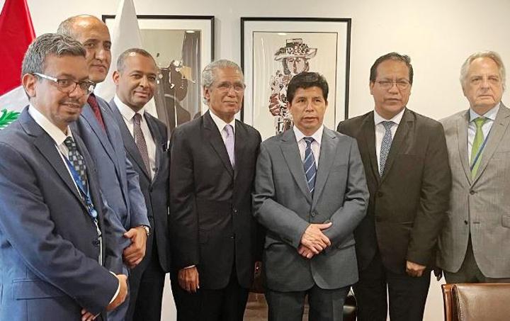  سبق أن أعاد الاعتراف بجبهة "البوليساريو" بعد فشله في مساومة المغرب على شحنة فوسفاط مجاني.. اعتقال الرئيس البيروفي بعد عزله من طرف البرلمان 