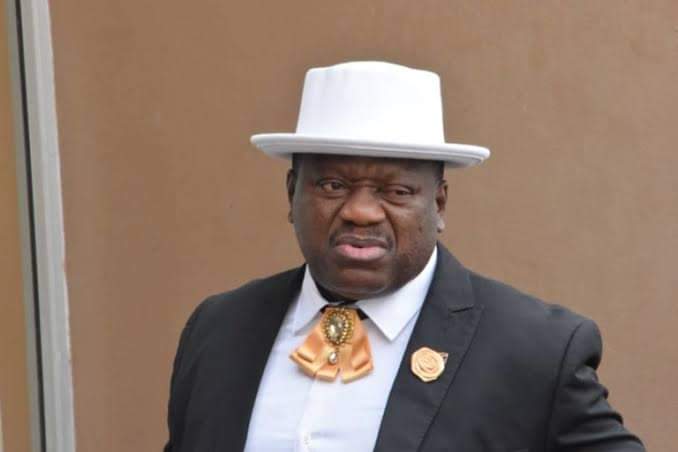 توقيف مسؤول في الكاف ببطولة "شان الجزائر" بعد تحرشه بمغربية تعمل بالفريق التقني للـ VAR في البطولة