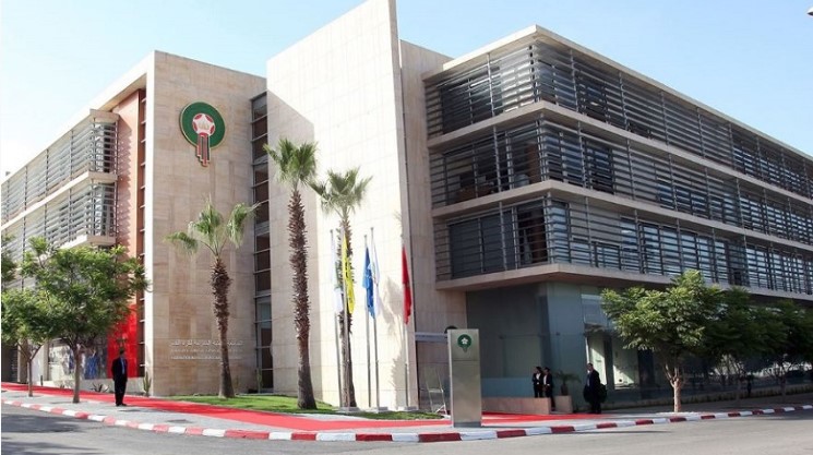  الجامعة الملكية المغربية لكرة القدم تبدأ في إفراغ مَقرها الرسمي بحي الرياض بعد بيعه بـ 8 ملايير سنتيم 