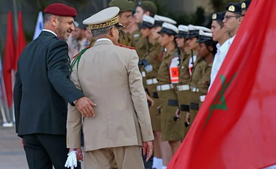 بقيادة الجنرال الربيع.. وفد مغربي يطير إلى تل أبيب لبحث إنشاء منظومة أمنية مشتركة للأمن السيبراني مع إسرائيل والإمارات والبحرين