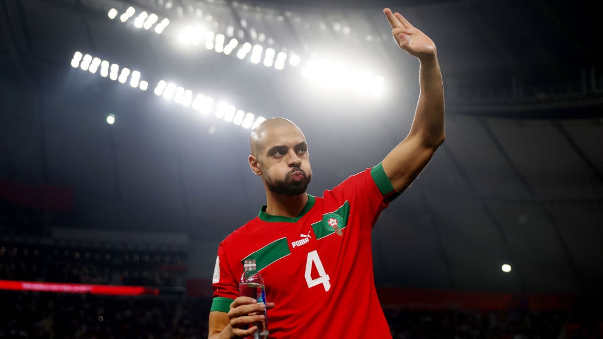  أمرابط كان حاضرا في مدرجات "الكامب نو" خلال مواجهة خيتافي.. هل هو تمهيد لانتقال الدولي المغربي إلى "البارصا"؟‎‎ 