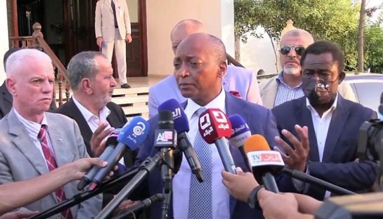 الجزائر تشعر الـCAF بعدم قبول الشروط المغربية.. وجامعة الكرة تتجه لإعلان الانسحاب من "الشان"