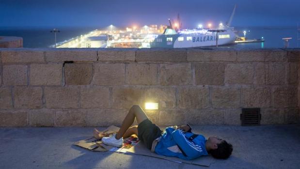  رئيس جزر الكناري يربط تراجع تدفقات المهاجرين السريين في 2022 بـ"العلاقات الجيدة" مع المغرب 