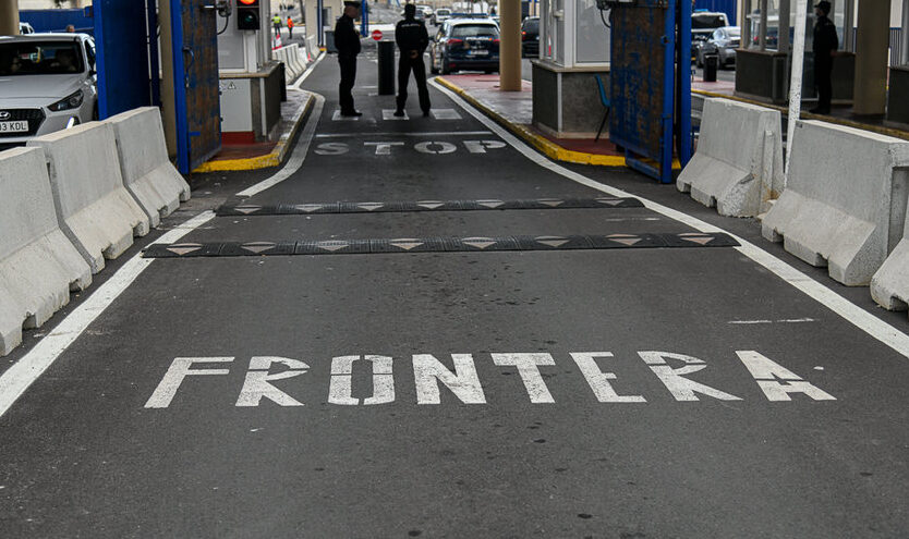 استطلاع في سبتة ومليلية يكشف ارتفاع نسبة الراغبين في إزالة قرار فرض التأشيرة على المغاربة