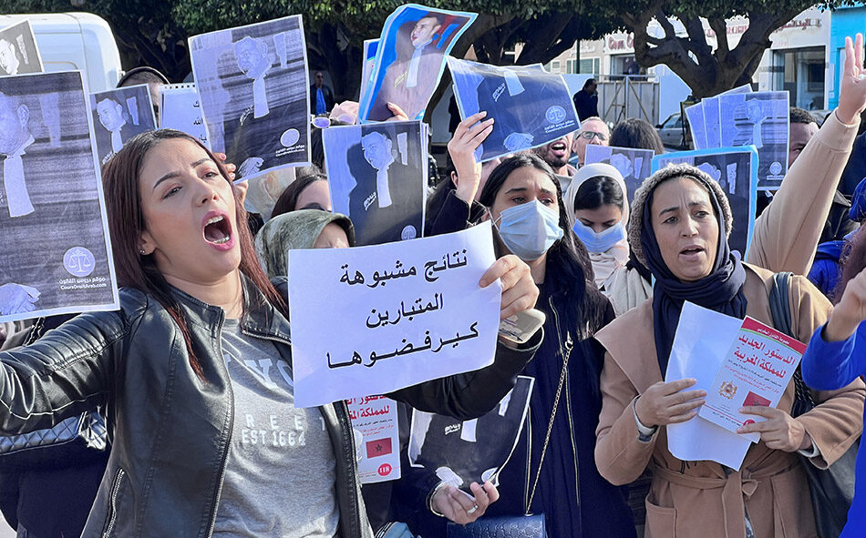  المرشحون غير الناجحين في امتحان المحاماة يعلنون التصعيد ضد وهبي بالدخول في إضراب عن الطعام ويحملونه المسؤولية 