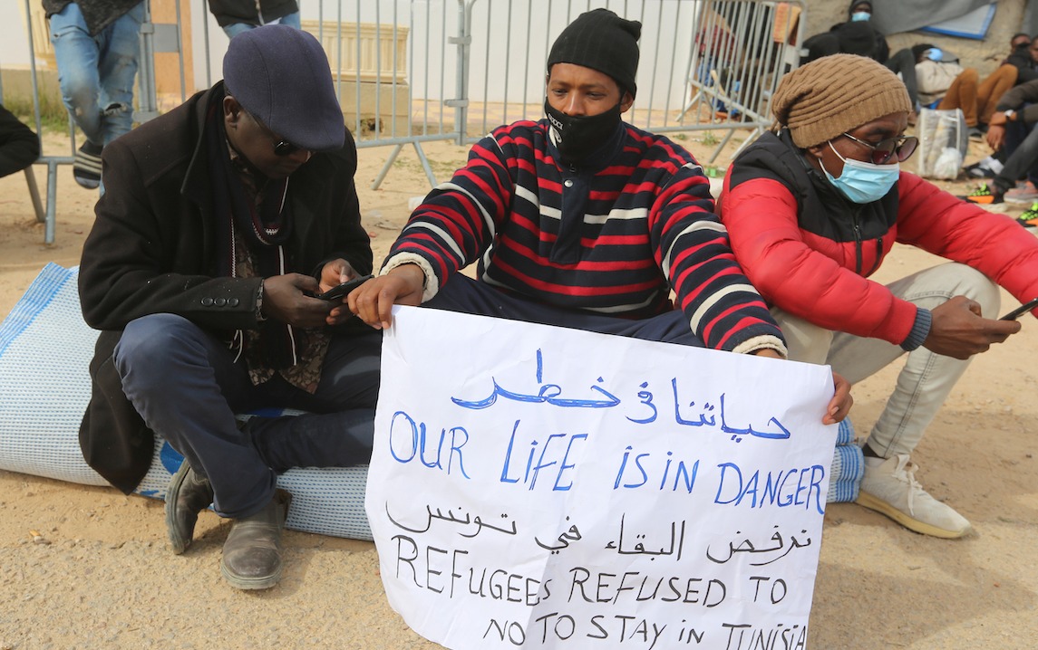 بعد تصريحات قيس سعيد اتجاه الأفارقة.. سفارة السينغال تحدث خلية أزمة لحماية مواطنيها في تونس