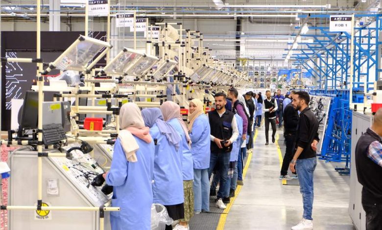 مجموعة "أبتيف" للسيارات متعددة الجنسيات تدشن مصنعها العاشر بالمغرب الذي سيخلق 3000 منصب شغل مباشر