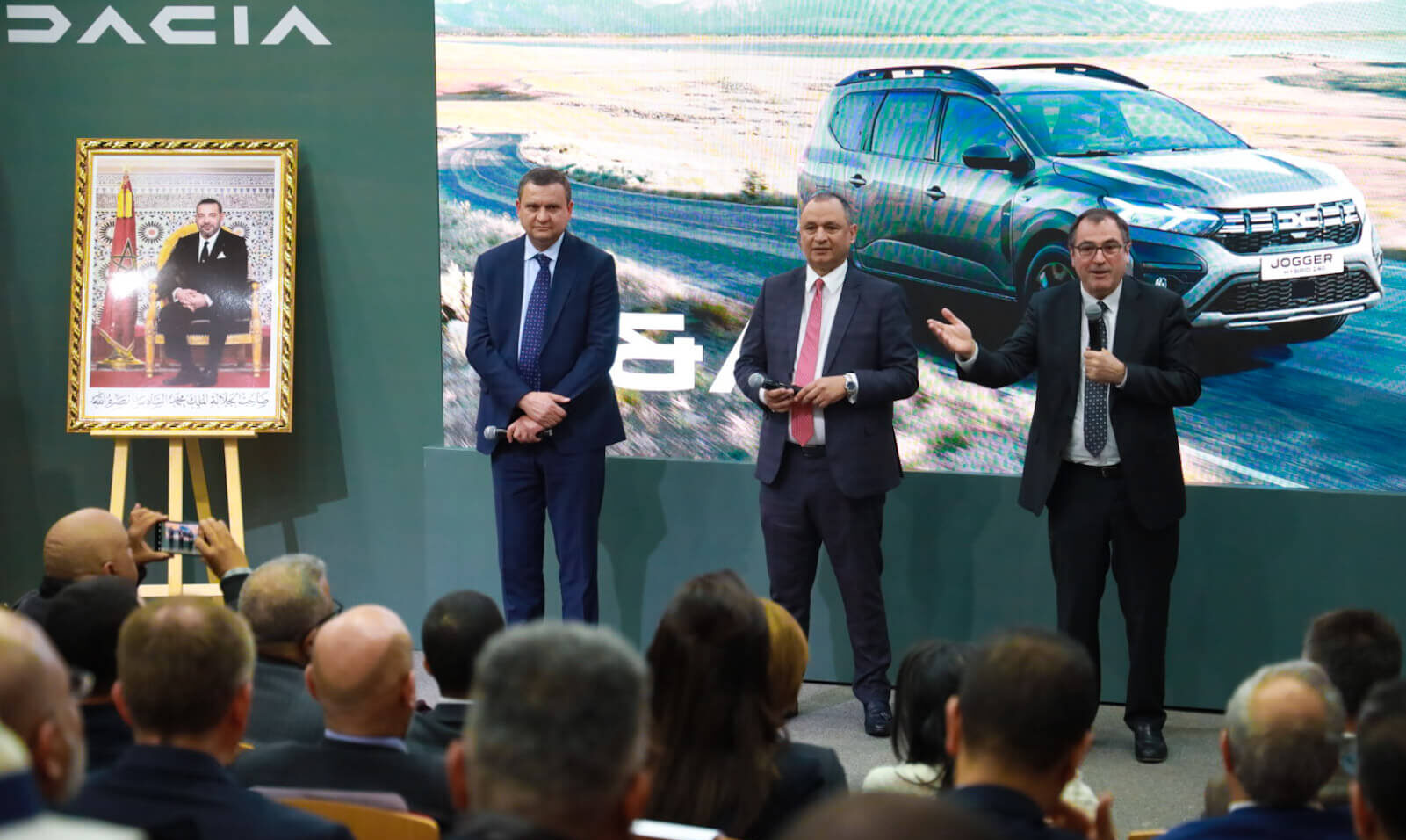  مجموعة "رونو" المغرب تُخطط لبدء صناعة سيارة هجينة تحمل علامة "داسيا" ابتداء من 2024 