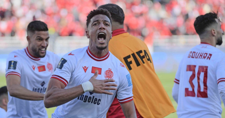 الوداد البيضاوي يهزم بيترو اتليتيكو في أنغولا ويتصدر مجموعته في دوري أبطال إفريقيا