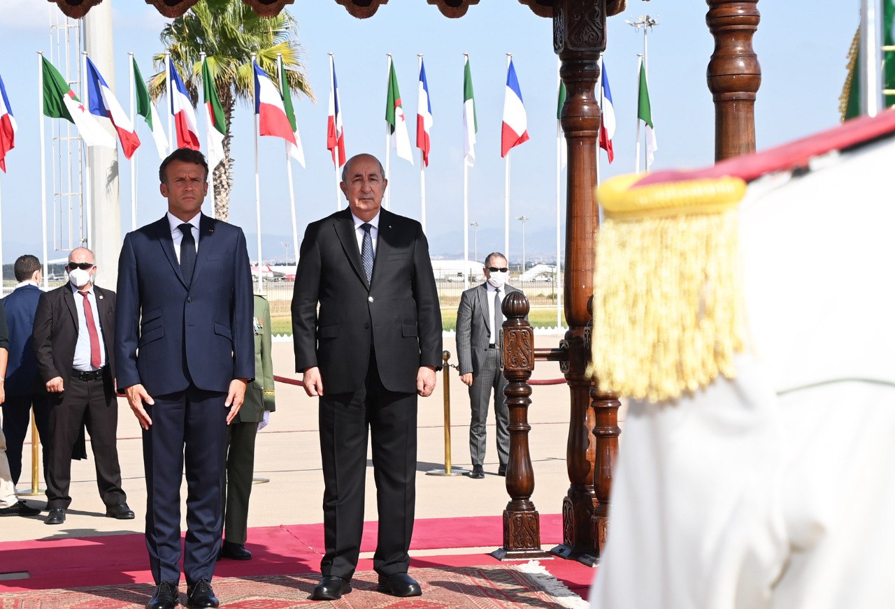  الجزائر غير قادرة على تأمين زيارة تبون إلى فرنسا وتُقرر إلغاءها خوفا من الاحتجاجات 